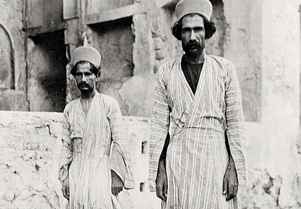 ali mohammads band Två rövare, vilka tillhört Ali Mohammads band